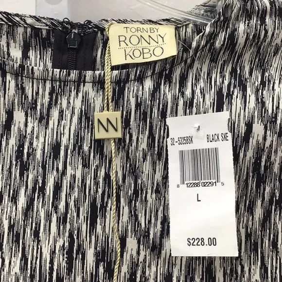 RONNY KOBO-SIZE LARGE TOP-NWT - Picture 2 of 6